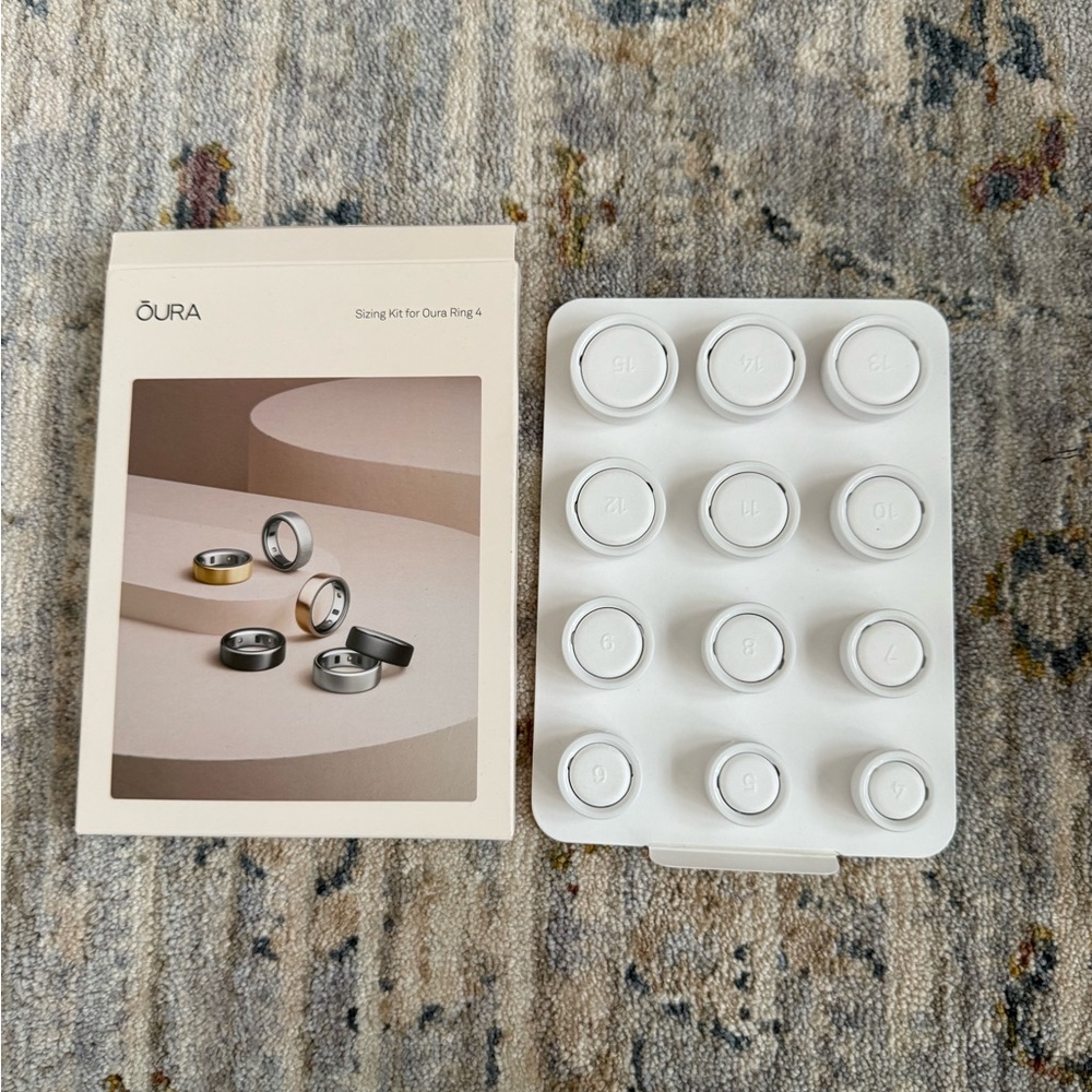 Oura Ring Sizing Set with White and Silver Tones